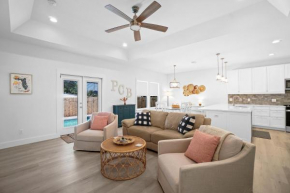 Beach House w/Private Pool - The Sanderling